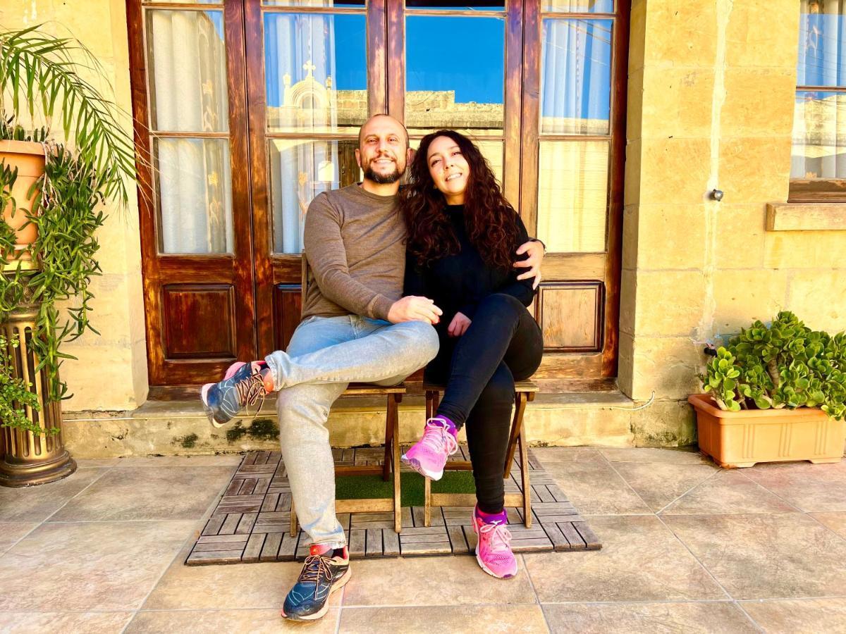 Grotto's Paradise Bed & Breakfast Gharb (Gozo)